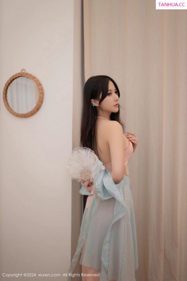 鱼子酱fish  [XiuRen]高清写真图 2024.08.30 No.9093 鱼子酱Fish 丝袜美腿第6张图片